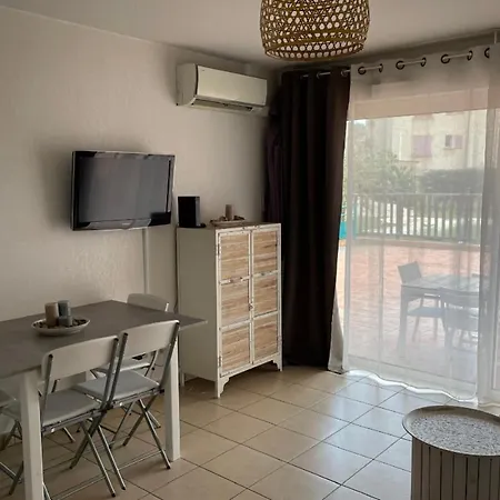 Апартаменты 46m With Terrace - With Pool Порто-Веккьо